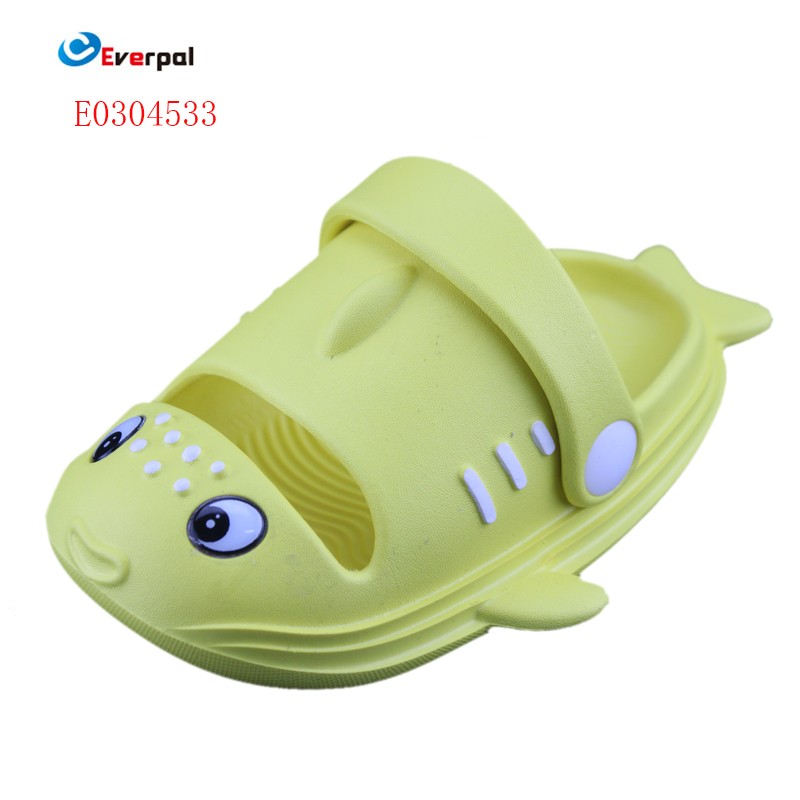 كيف يمكن أن تجعل شباشب الأطفال ذات المقدمة المغلقة من تصميم Fish أحذية الأطفال الداخلية أكثر راحة ومتعة